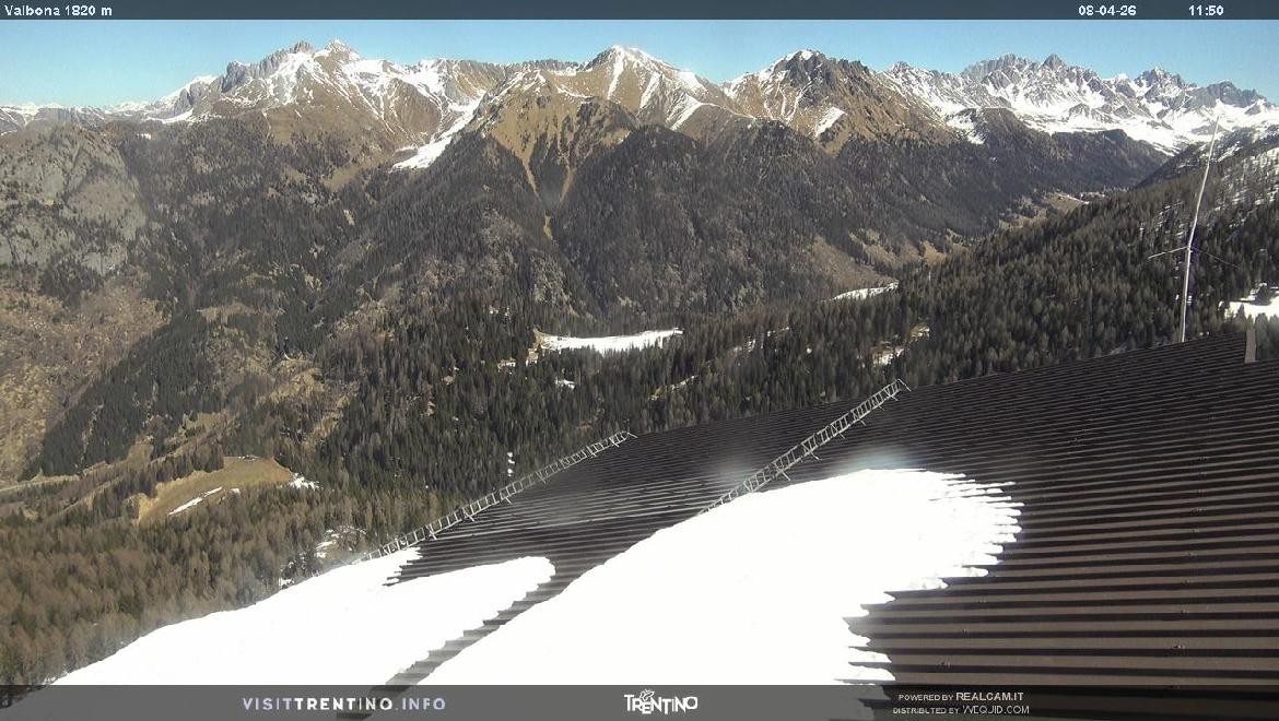 Archived image Webcam middle station alp Lusia, Trentino