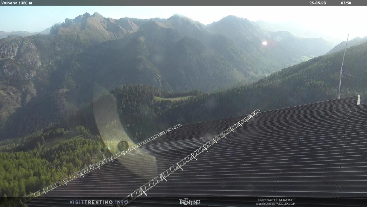 Archived image Webcam middle station alp Lusia, Trentino