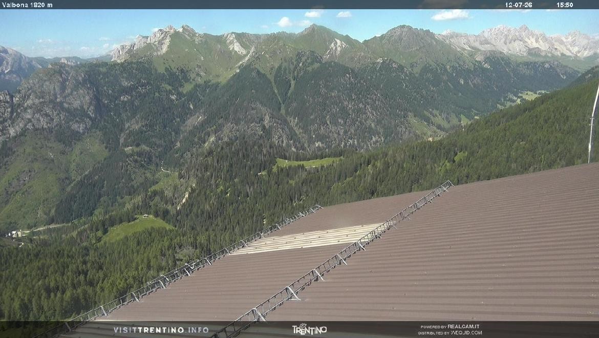 Archived image Webcam middle station alp Lusia, Trentino