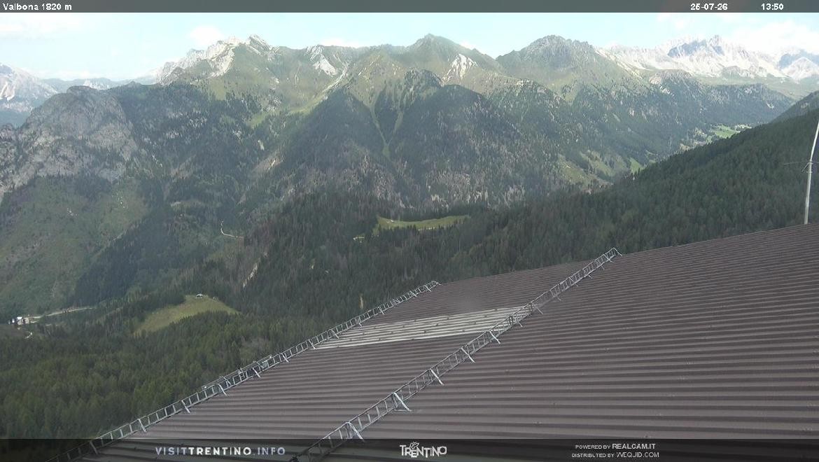 Archived image Webcam middle station alp Lusia, Trentino