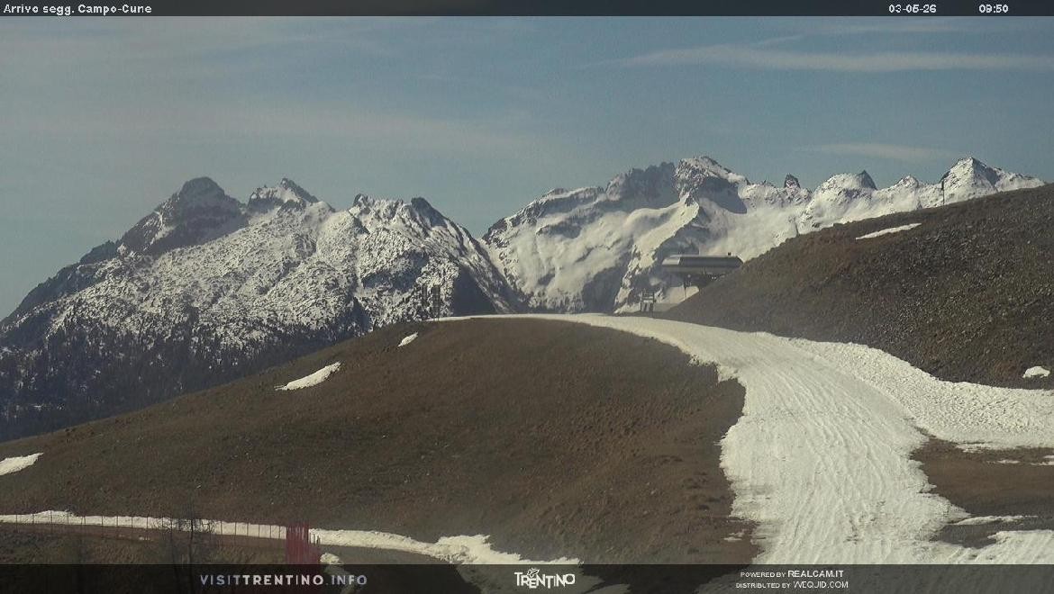 Archived image Webcam mountain station Campo-Cune, Trentino