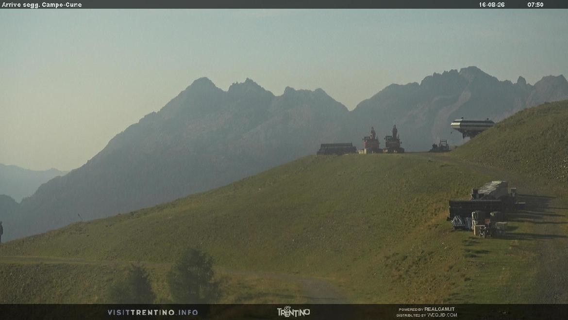 Archived image Webcam mountain station Campo-Cune, Trentino