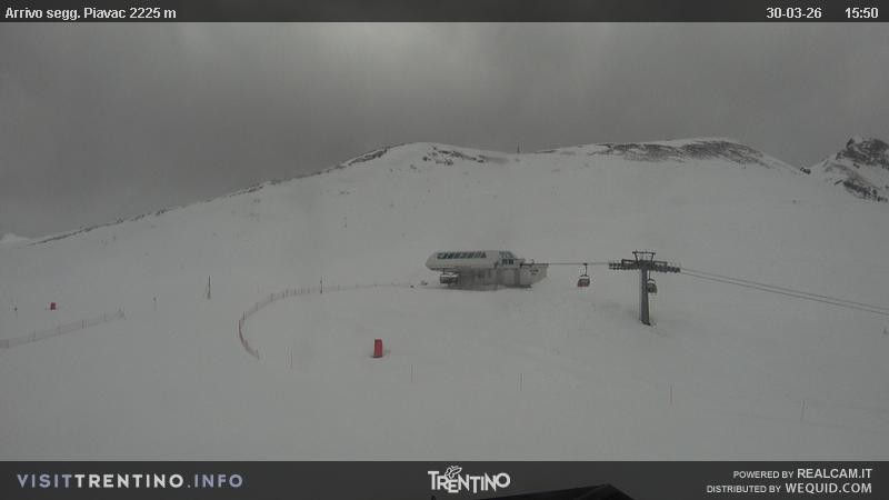 Archived image Webcam Seggiovia Piavac 2225m a.s.l.