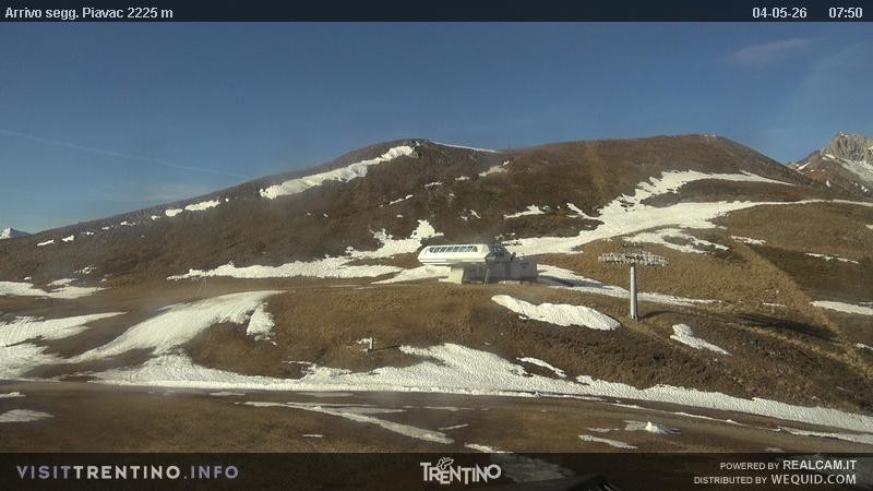 Archived image Webcam Seggiovia Piavac 2225m a.s.l.