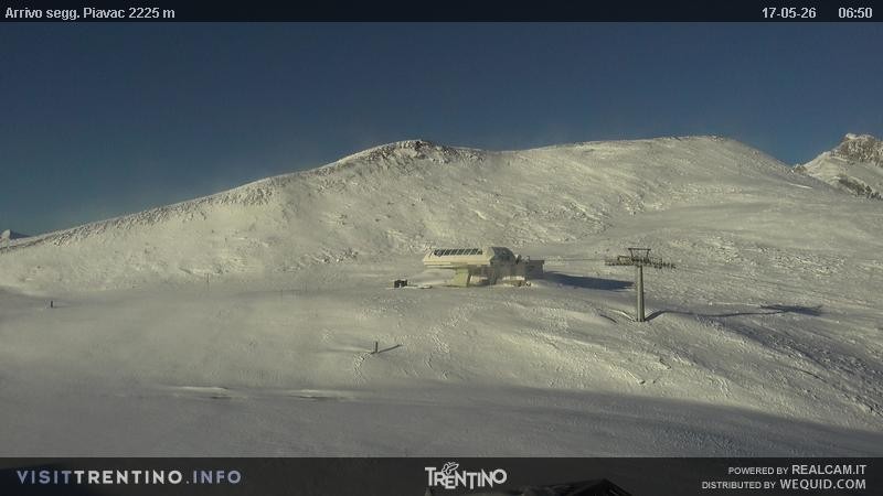 Archived image Webcam Seggiovia Piavac 2225m a.s.l.