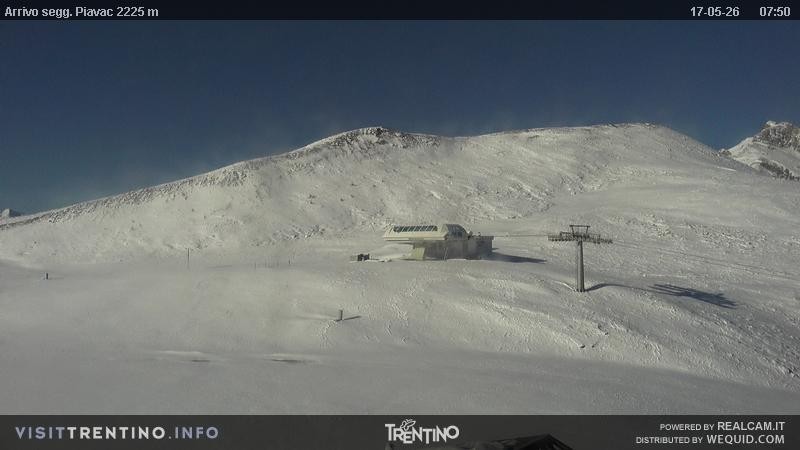 Archived image Webcam Seggiovia Piavac 2225m a.s.l.