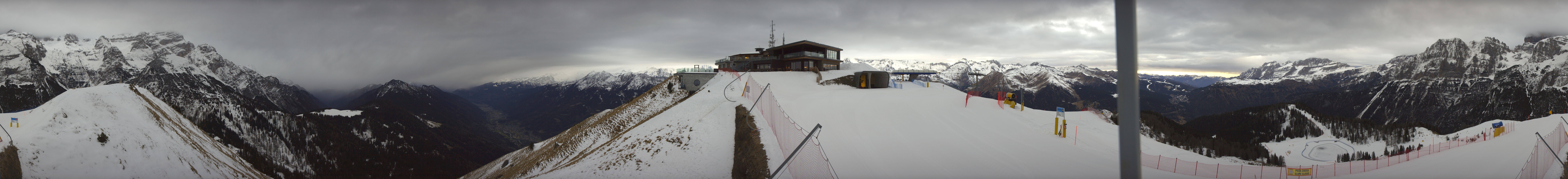 Archiv Foto Webcam Pinzolo: Doss del Sabion Bergstation