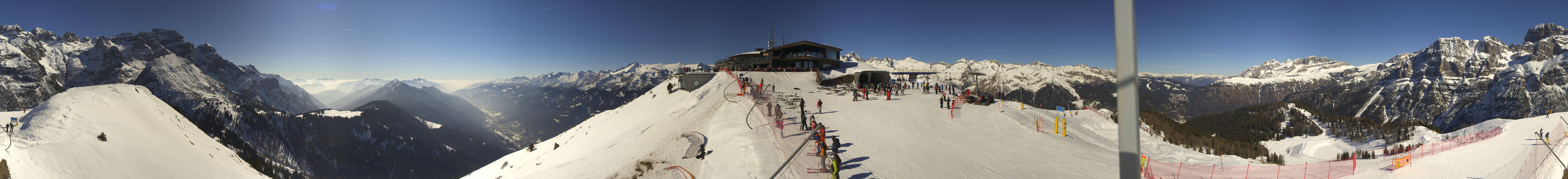 Archiv Foto Webcam Pinzolo: Doss del Sabion Bergstation