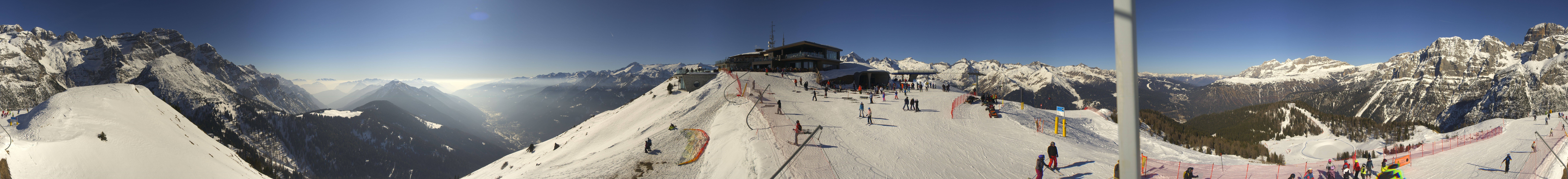 Archiv Foto Webcam Pinzolo: Doss del Sabion Bergstation