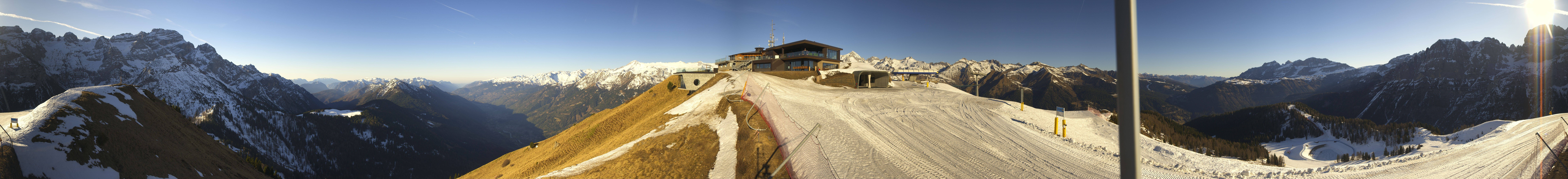 Archiv Foto Webcam Pinzolo: Doss del Sabion Bergstation