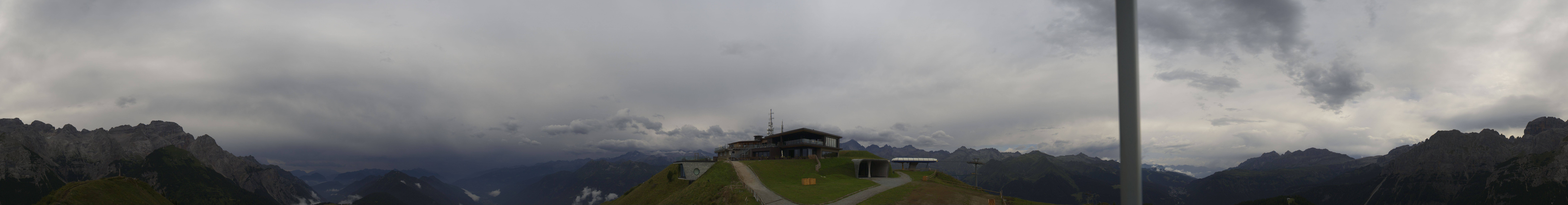 Archiv Foto Webcam Pinzolo: Doss del Sabion Bergstation