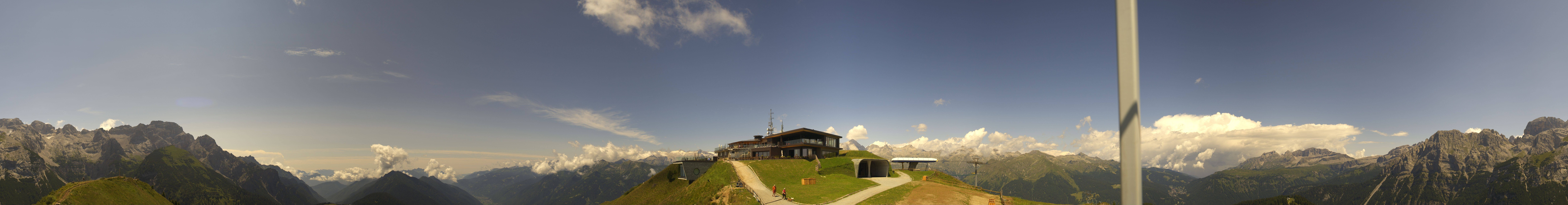 Archiv Foto Webcam Pinzolo: Doss del Sabion Bergstation