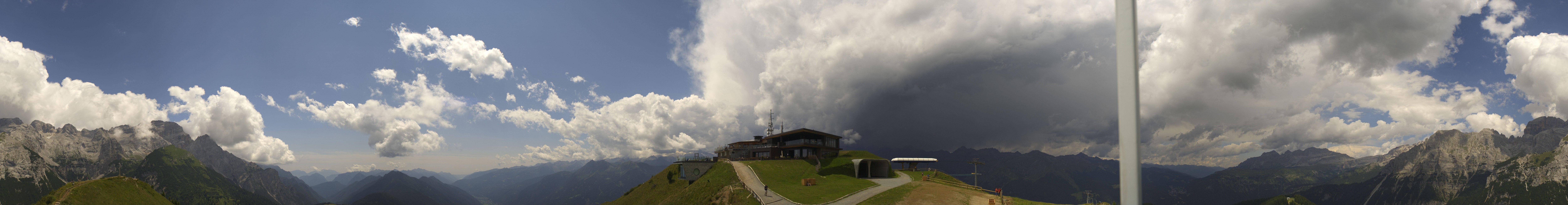 Archiv Foto Webcam Pinzolo: Doss del Sabion Bergstation