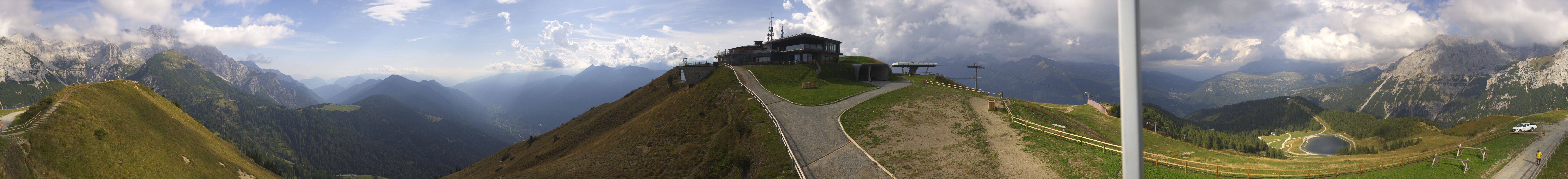 Archiv Foto Webcam Pinzolo: Doss del Sabion Bergstation