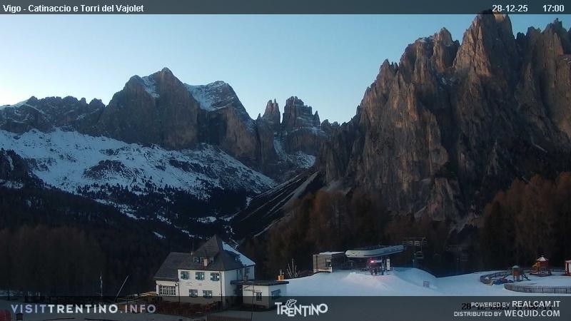 Archiv Foto Webcam Gardeccia-Mulde