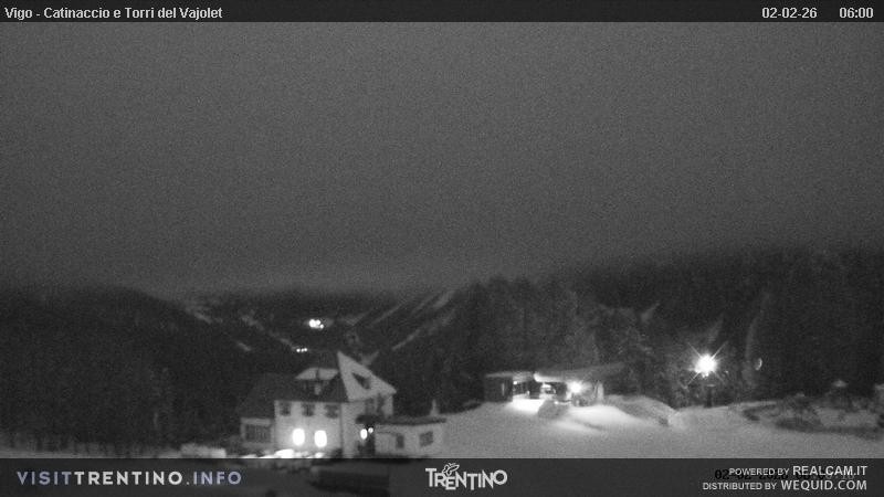 Archived image Webcam Torri del Vajolet - Val di Fassa