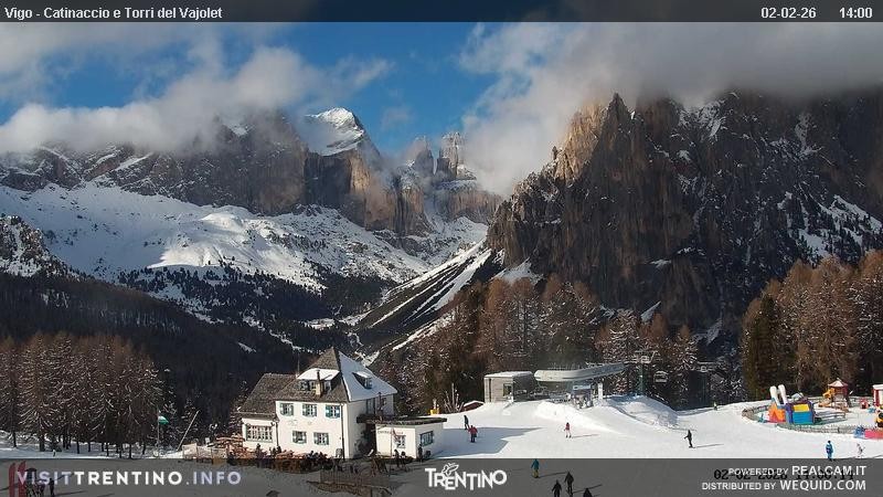 Archived image Webcam Torri del Vajolet - Val di Fassa