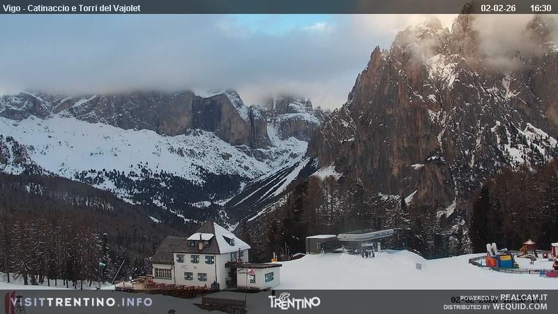 Archived image Webcam Torri del Vajolet - Val di Fassa