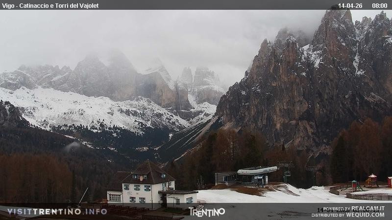 Archived image Webcam Torri del Vajolet - Val di Fassa