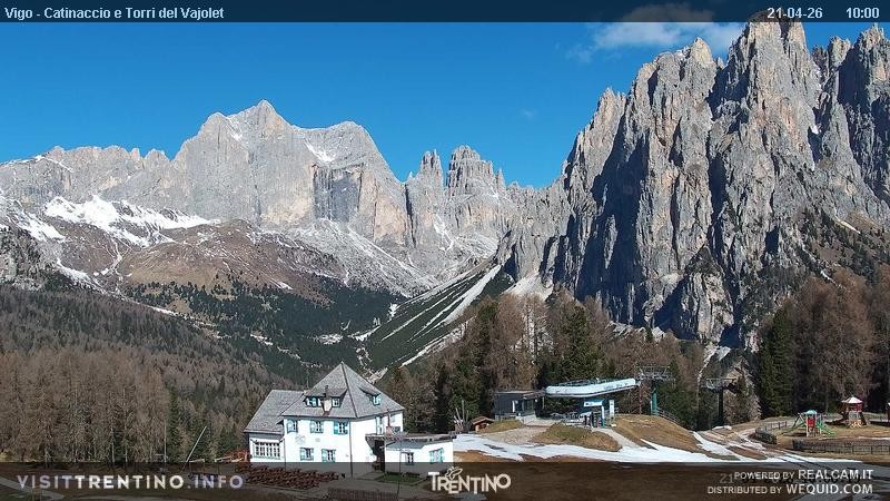Archived image Webcam Torri del Vajolet - Val di Fassa