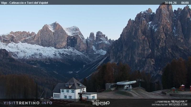 Archiv Foto Webcam Gardeccia-Mulde