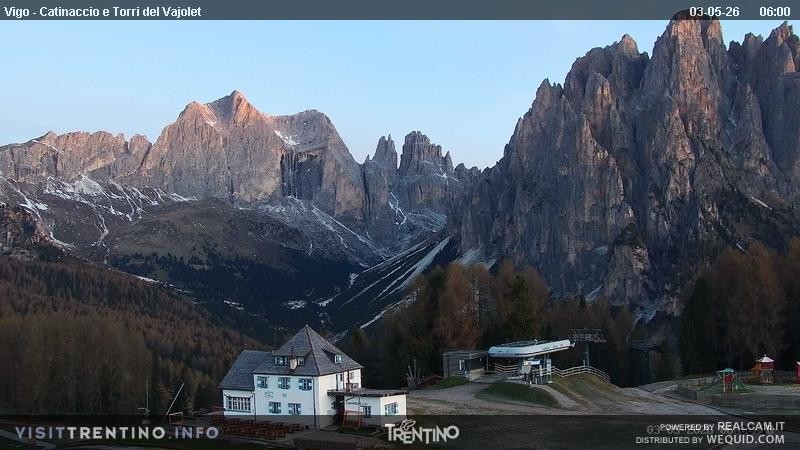 Archiv Foto Webcam Gardeccia-Mulde