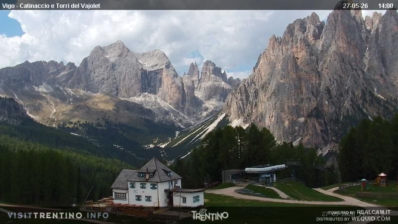 Archived image Webcam Torri del Vajolet - Val di Fassa
