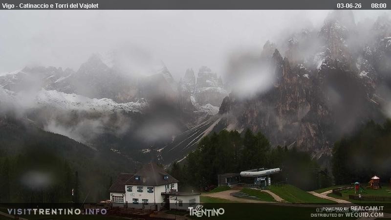 Archived image Webcam Torri del Vajolet - Val di Fassa