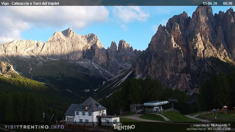 Archived image Webcam Torri del Vajolet - Val di Fassa