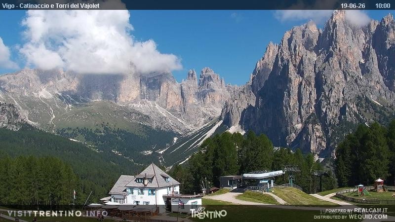 Archived image Webcam Torri del Vajolet - Val di Fassa