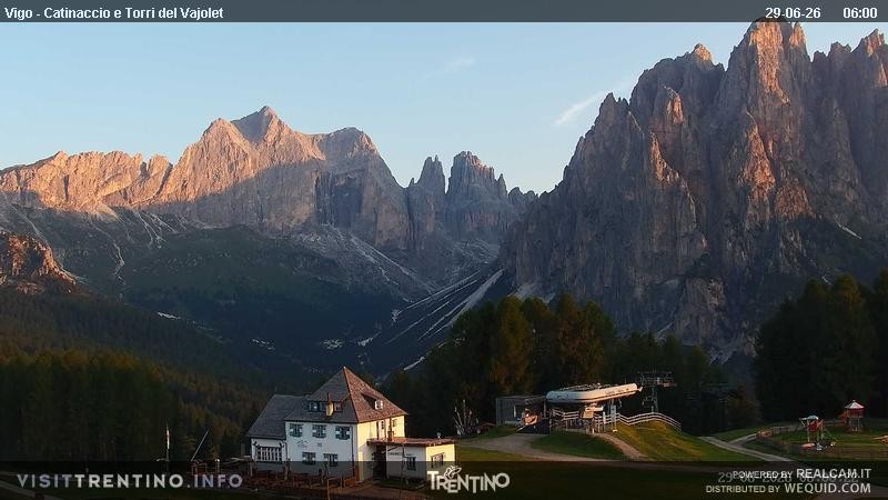 Archiv Foto Webcam Gardeccia-Mulde