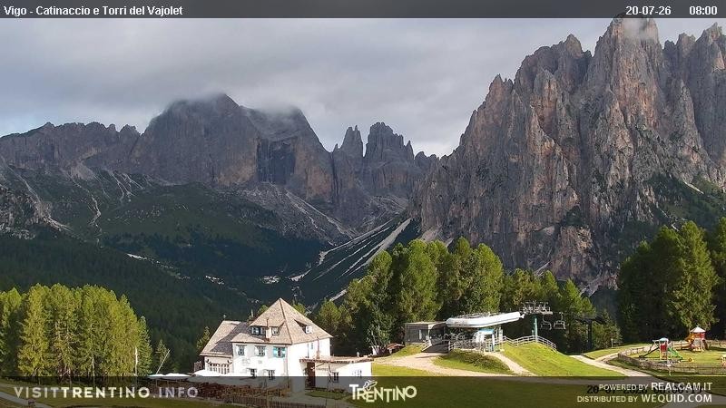 Archiv Foto Webcam Gardeccia-Mulde