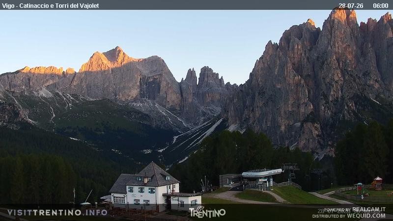 Archiv Foto Webcam Gardeccia-Mulde