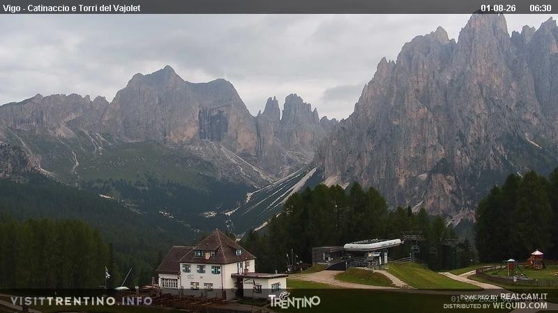 Archived image Webcam Torri del Vajolet - Val di Fassa