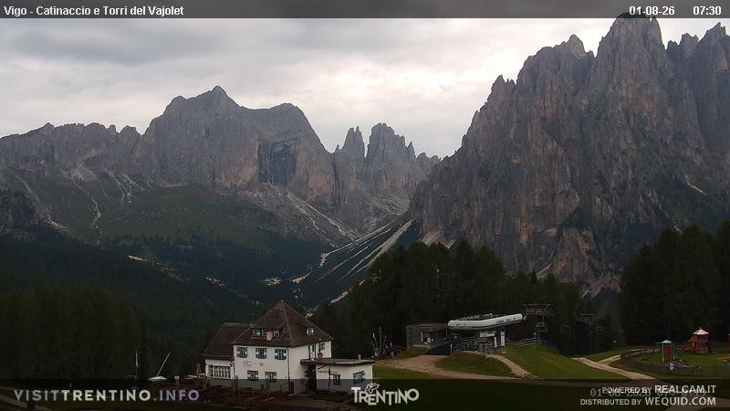 Archived image Webcam Torri del Vajolet - Val di Fassa