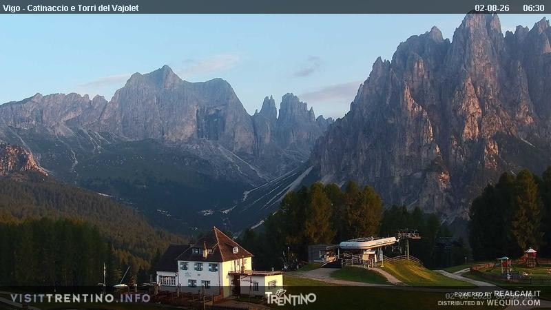 Archiv Foto Webcam Gardeccia-Mulde