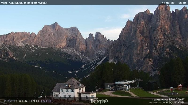 Archiv Foto Webcam Gardeccia-Mulde