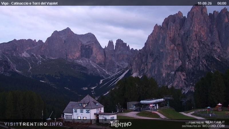 Archiv Foto Webcam Gardeccia-Mulde