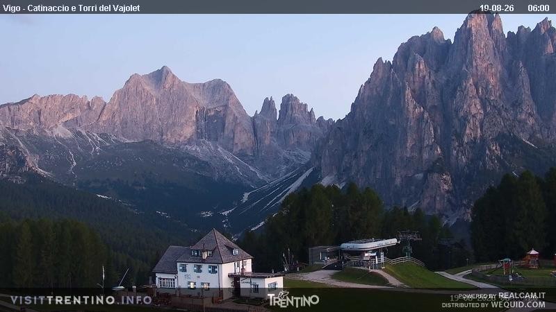 Archiv Foto Webcam Gardeccia-Mulde