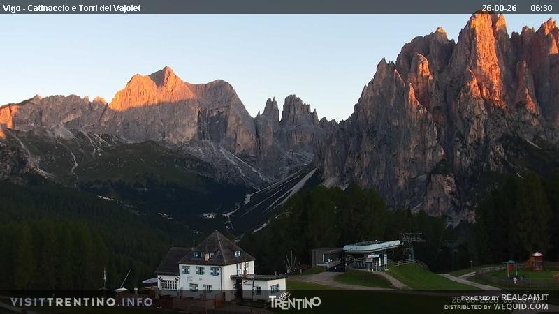 Archiv Foto Webcam Gardeccia-Mulde