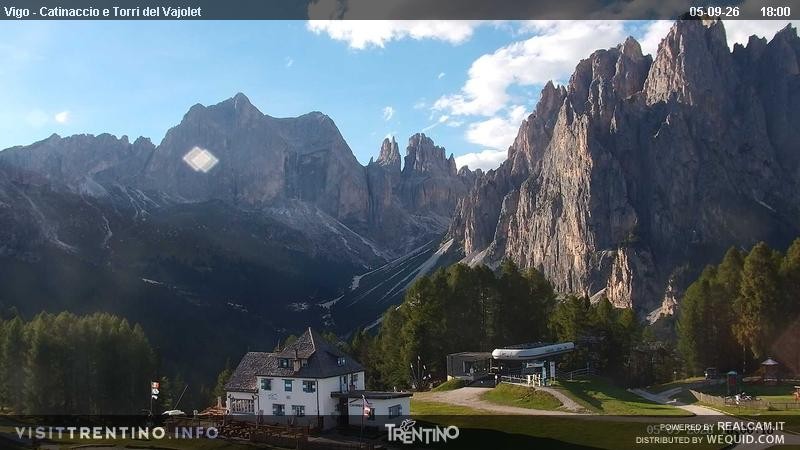 Archived image Webcam Torri del Vajolet - Val di Fassa