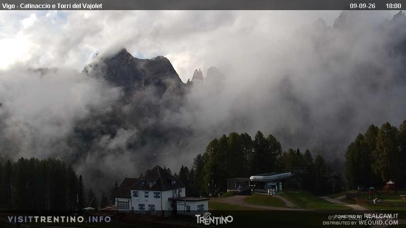 Archived image Webcam Torri del Vajolet - Val di Fassa