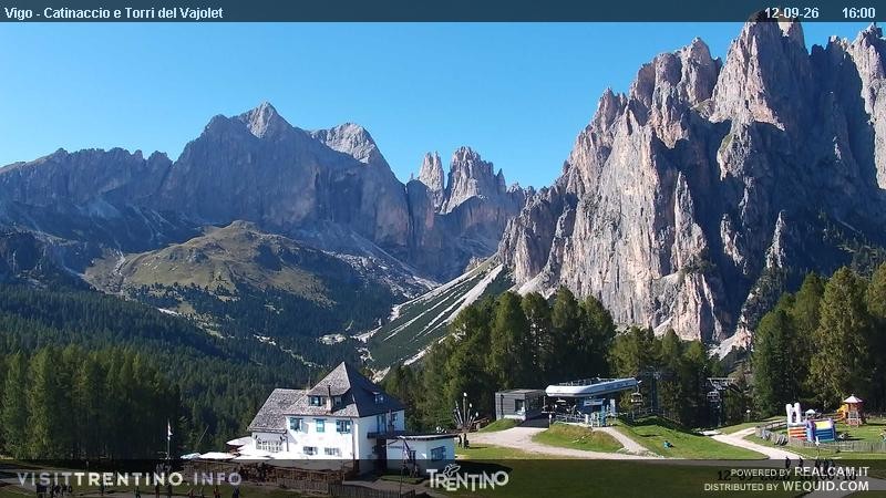 Archived image Webcam Torri del Vajolet - Val di Fassa