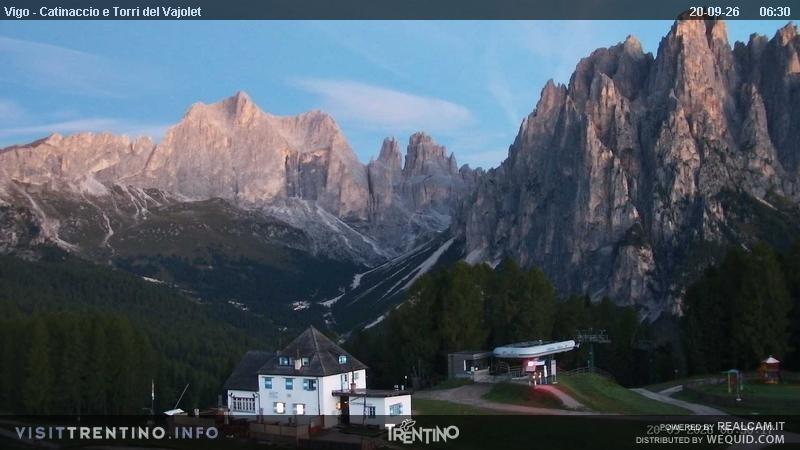 Archived image Webcam Torri del Vajolet - Val di Fassa