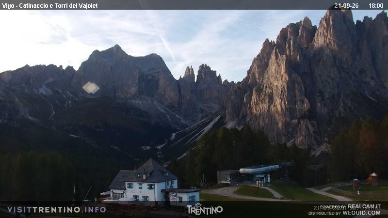 Archiv Foto Webcam Gardeccia-Mulde