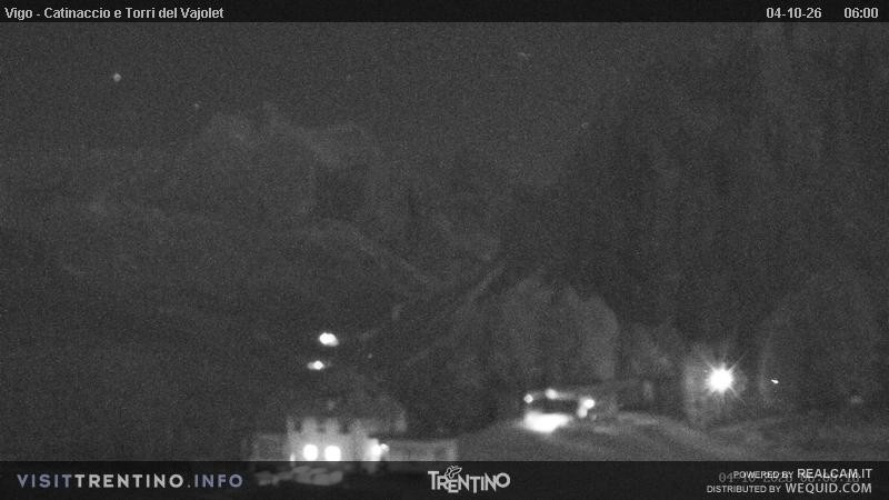 Archiv Foto Webcam Gardeccia-Mulde
