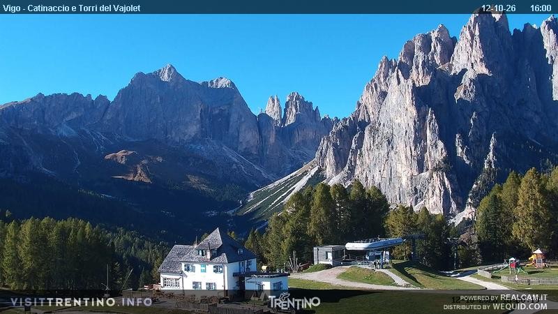 Archived image Webcam Torri del Vajolet - Val di Fassa