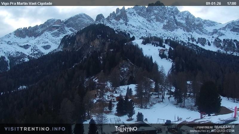 Archived image Webcam Top station of the Pian Pecei-Pra Martin chair lift