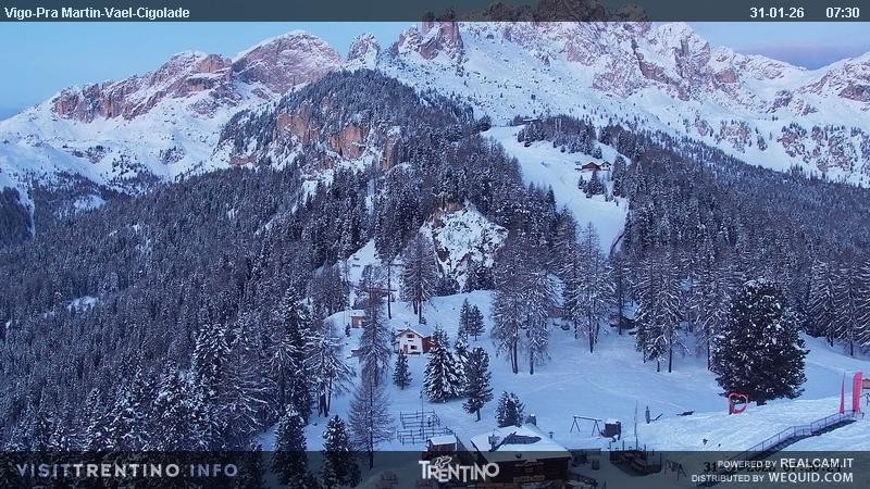 Archiv Foto Webcam Bergstation des Sesselliftes Pian Pecei-Pra Martin