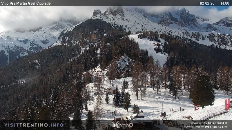 Archiv Foto Webcam Bergstation des Sesselliftes Pian Pecei-Pra Martin